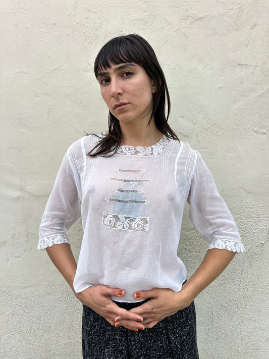 Antique Vintage - 1920s White Embroidered Top