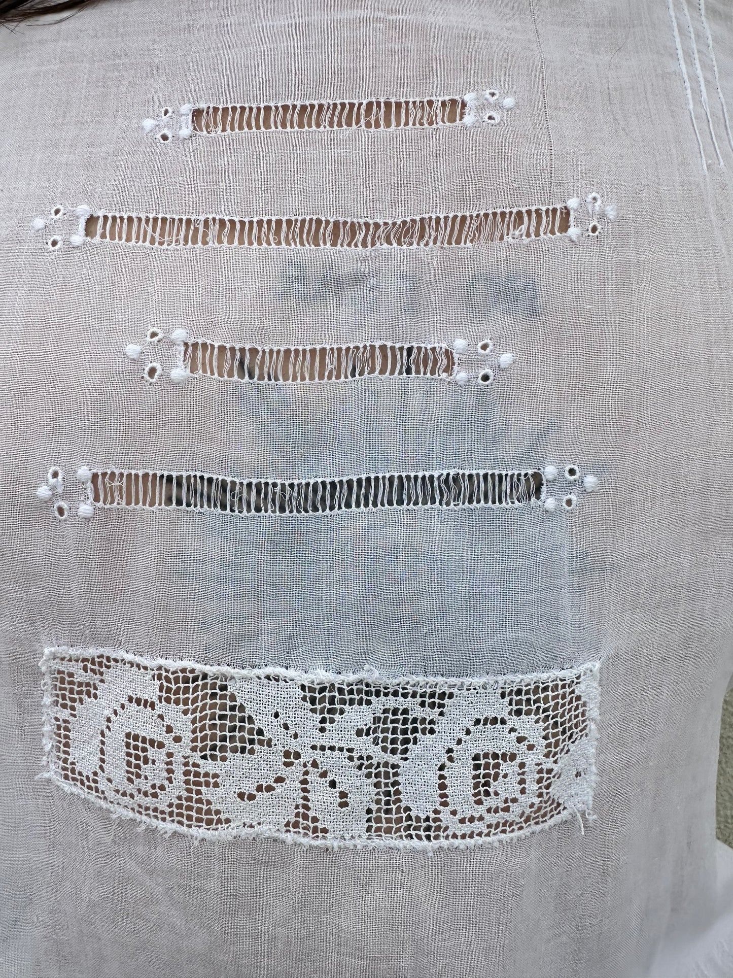 Antique Vintage - 1920s White Embroidered Top