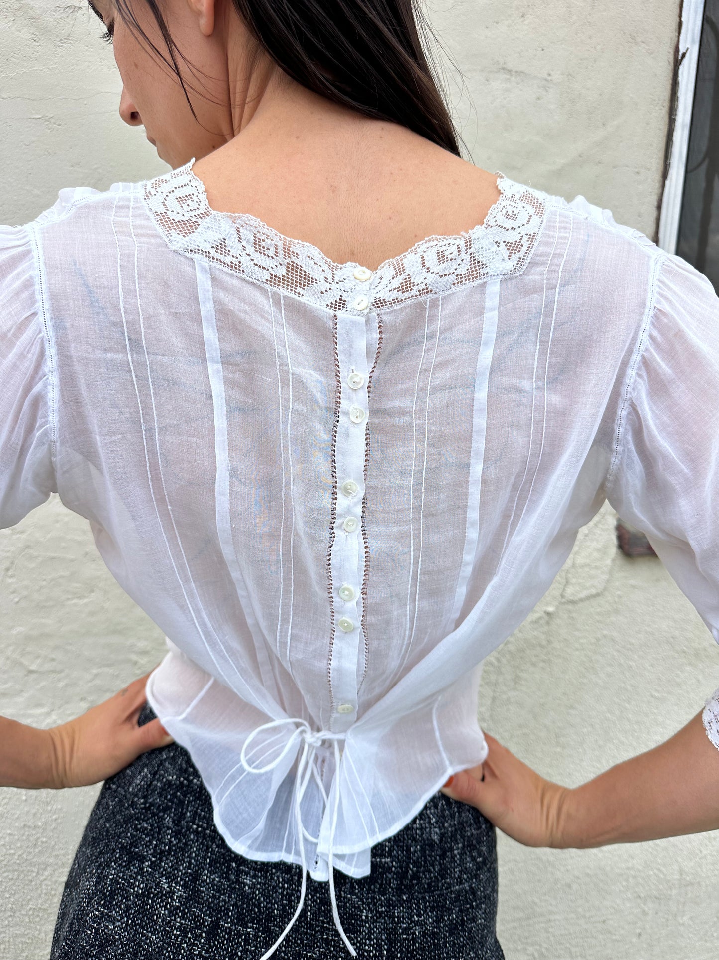 Antique Vintage - 1920s White Embroidered Top