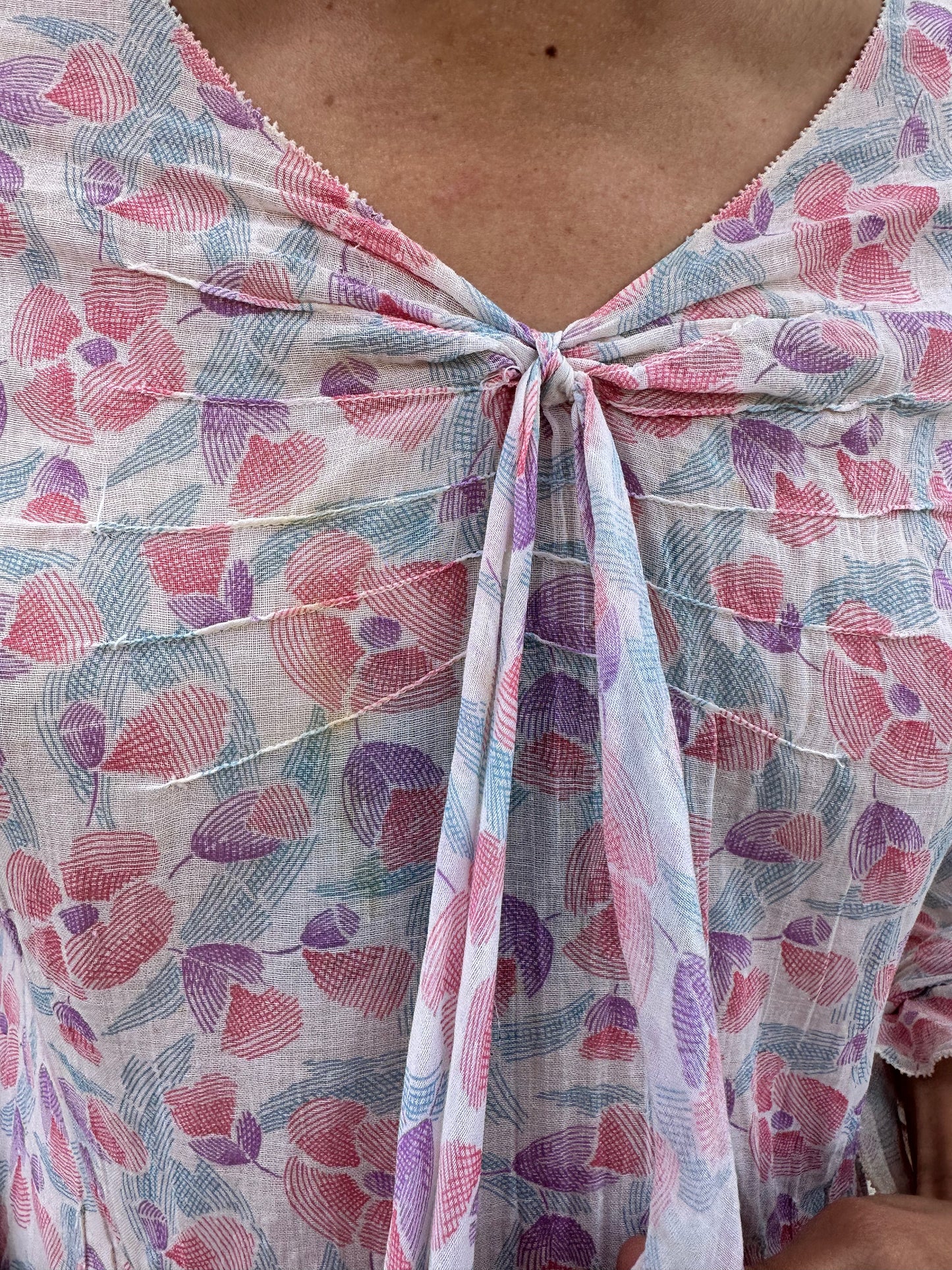 Antique Vintage - 1940s Floral Sheer Dress