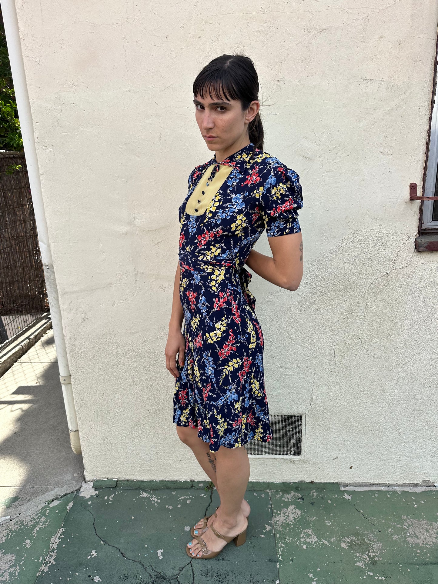 Antique Vintage - 1940s Navy Floral Dress