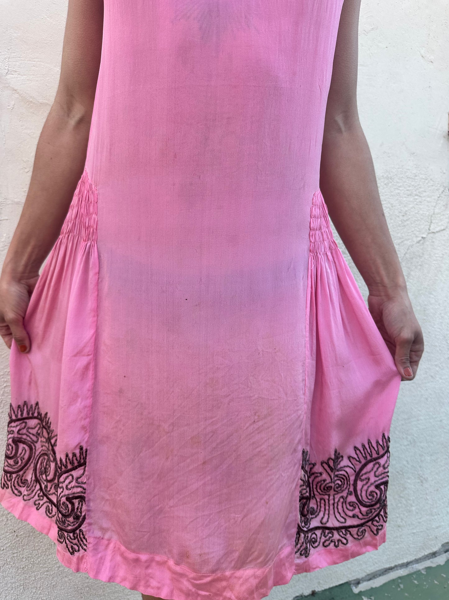 Antique Vintage - 1930s Pink Silk Slip