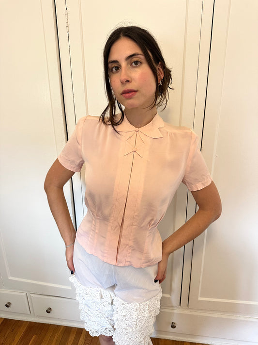 Antique Vintage - 1940s Baby Pink Blouse