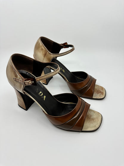 1990s Distressed Heels