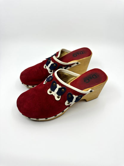 Butterfly Clogs